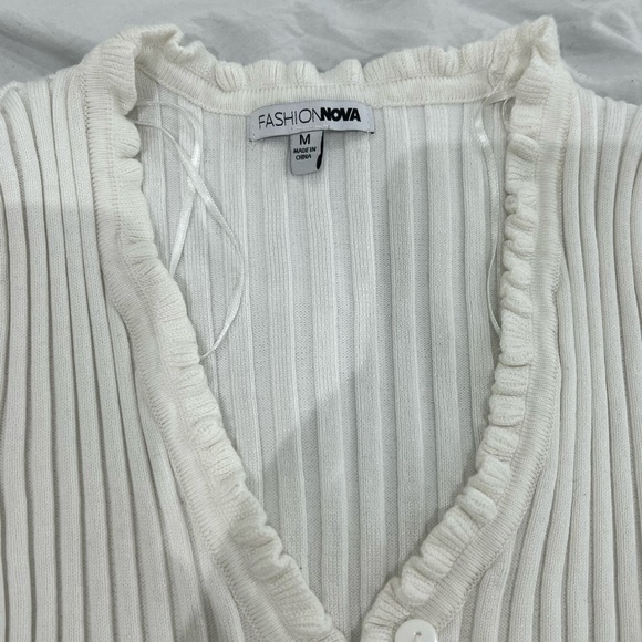 White croped top - Picture 2 of 2